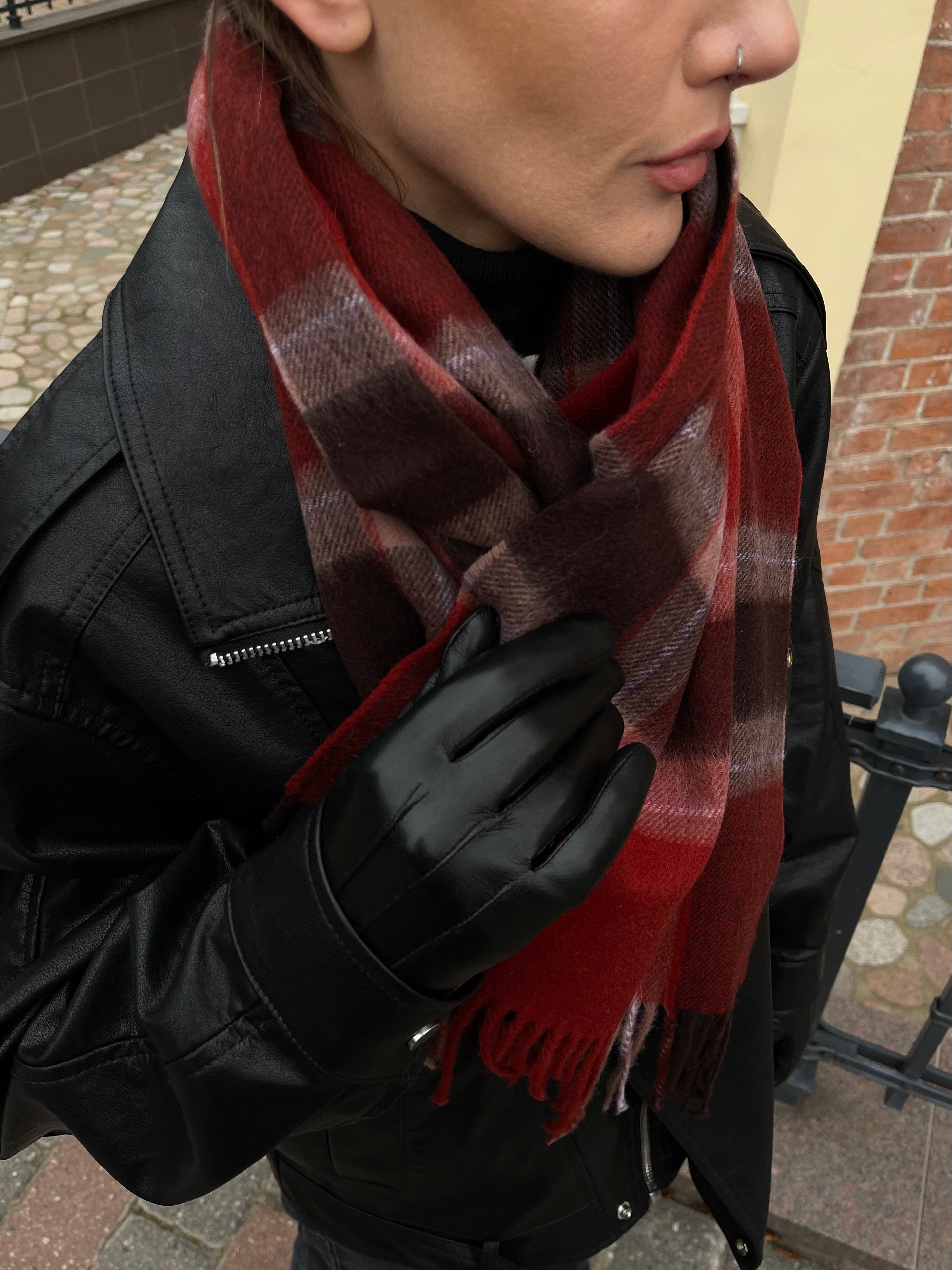 Wool scarf