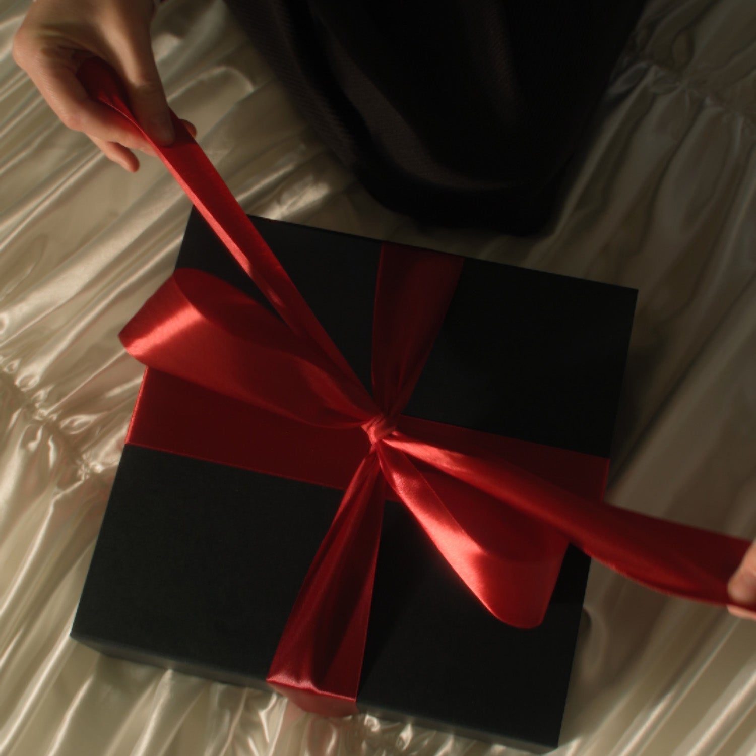 Minkštų ausinių ir pirštinių kalėdinis dovanų rinkinys