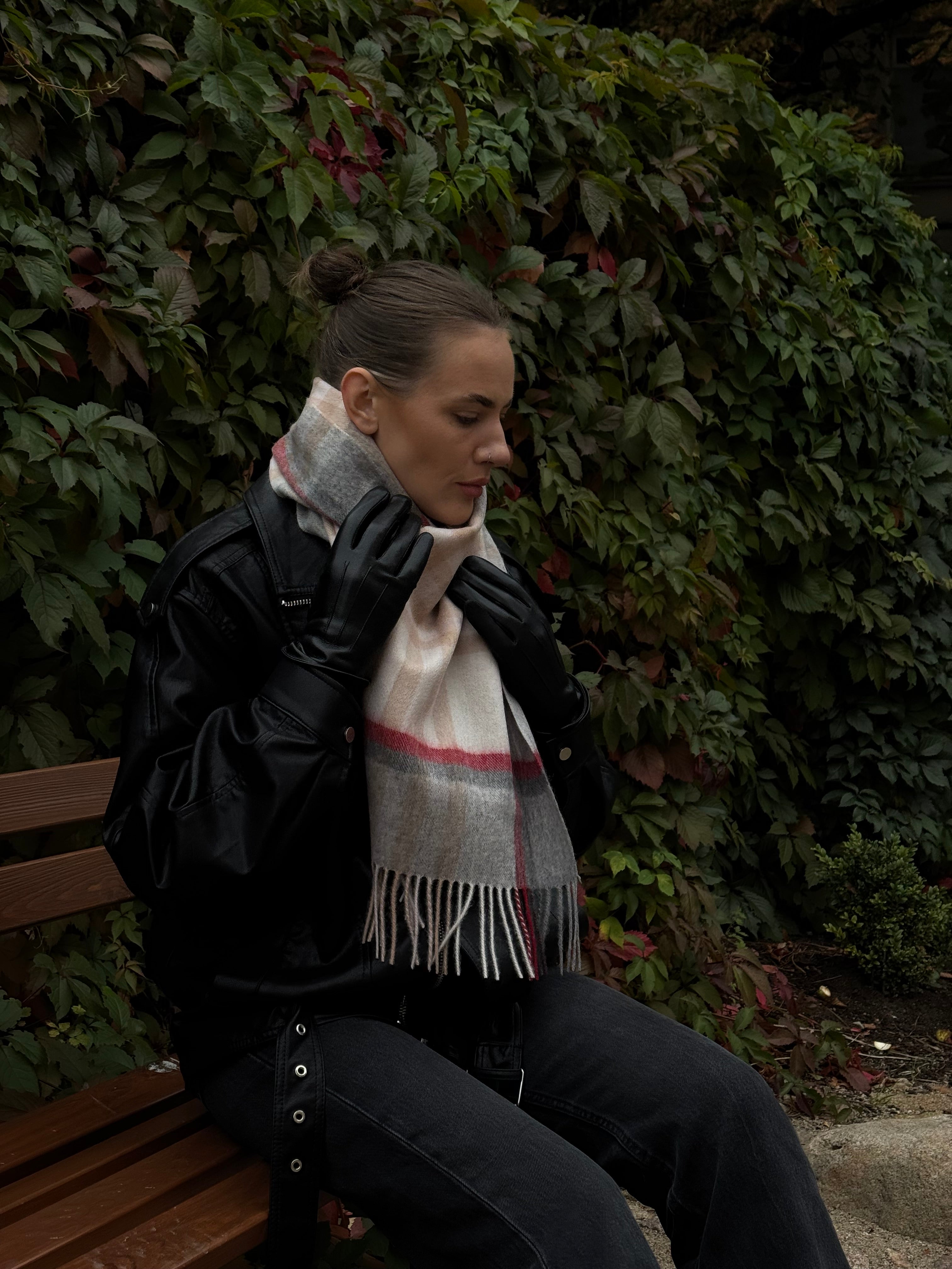 Wool scarf