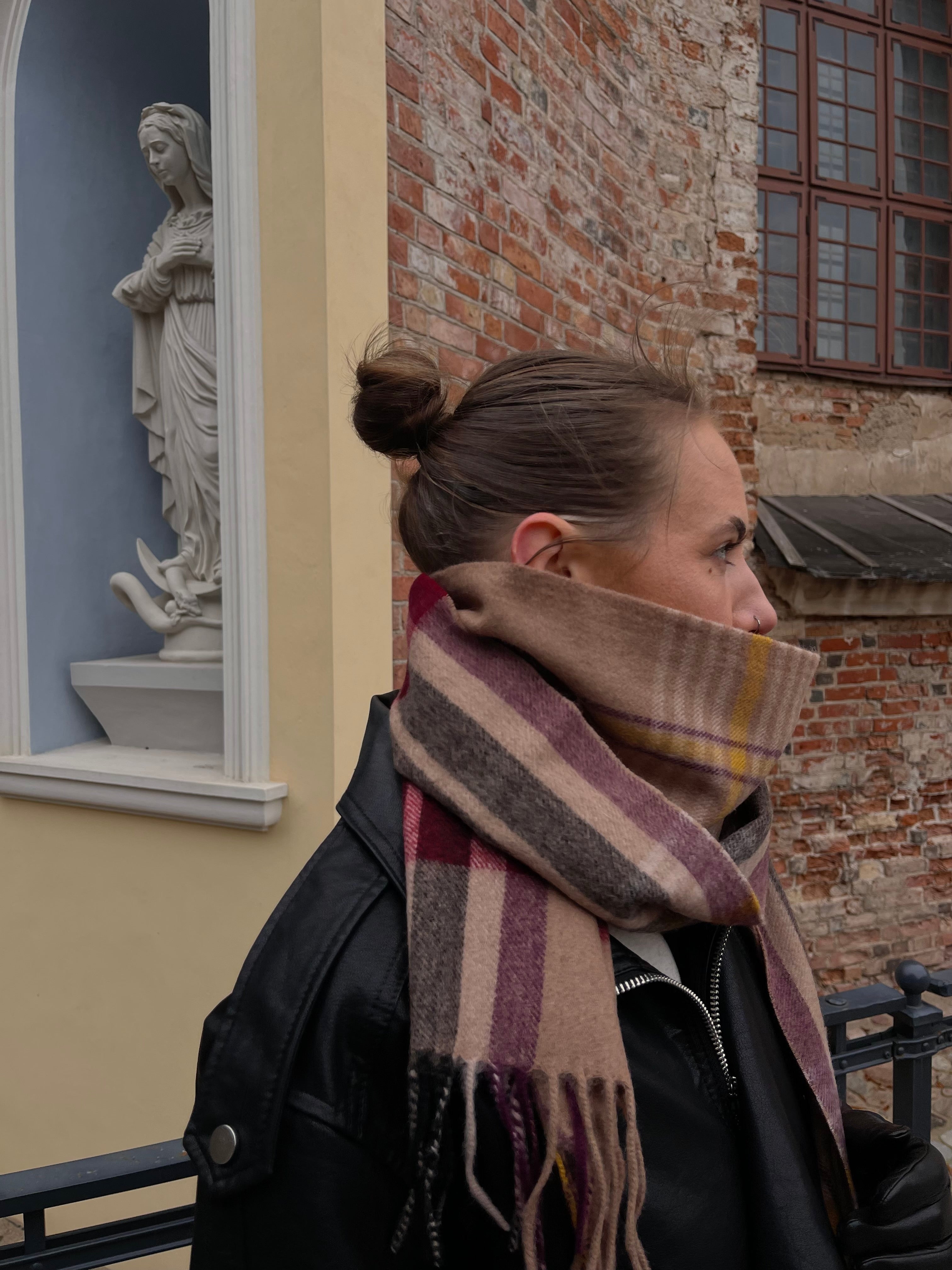 Wool scarf